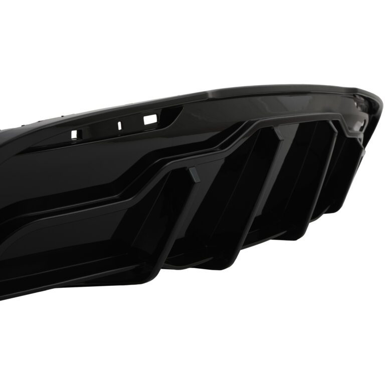 Tesla Model Y 2020 - Rear Diffuser Close